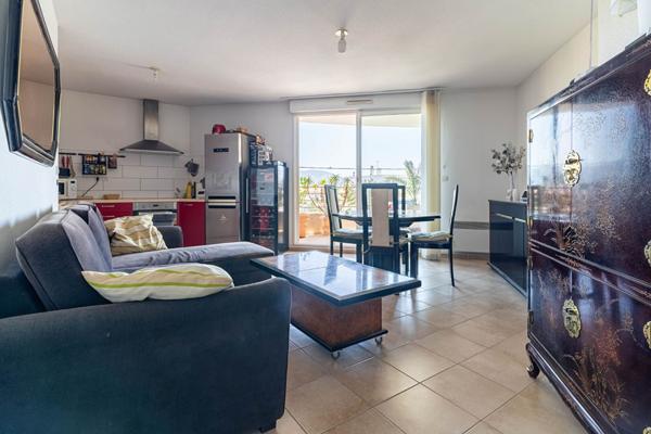 La Seyne Sur Mer Châteaubanne appartement T2 de 45 m² avec parking
