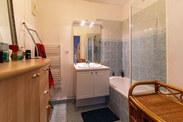 La Seyne Sur Mer Châteaubanne appartement T2 de 45 m² avec parking