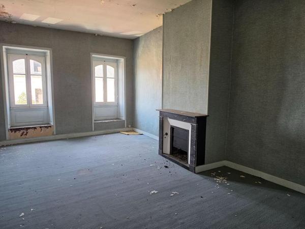 IMMEUBLE DE RAPPORT À FORT POTENTIEL - hypercentre de NOGENT-LE-ROTROU