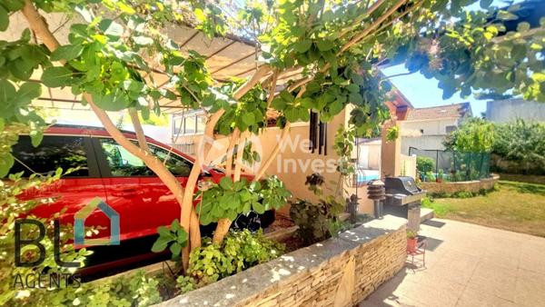 Magnifique Villa familiale ou deux logements possibles Secteur 12ème Beaumont– Piscine – Jardin – Garage