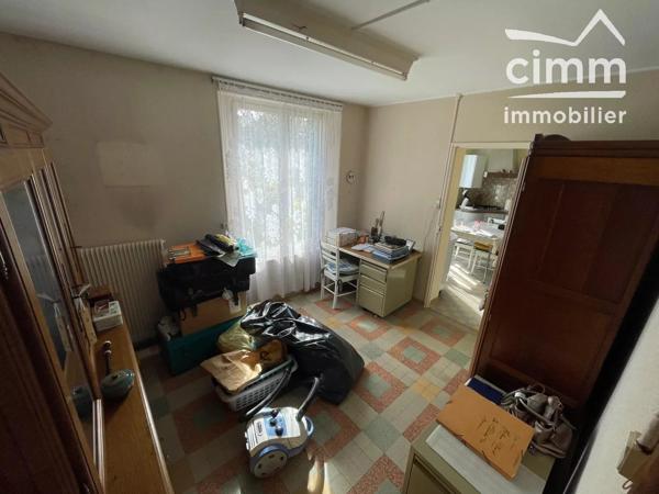 Ensemble immobilier de caractère avec 325 m² exploitables sur un terrain de 1 000 m².