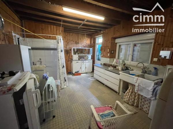 Ensemble immobilier de caractère avec 325 m² exploitables sur un terrain de 1 000 m².