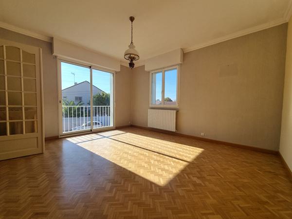 Maison familiale lumineuse de plus de 130 m² dans un secteur recherché