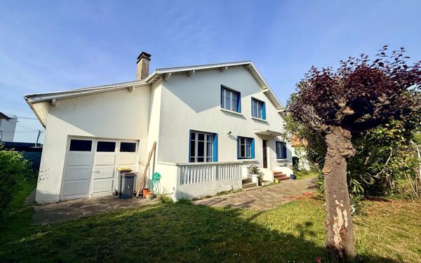 Maison à vendre    5 pièces •  Tarbes