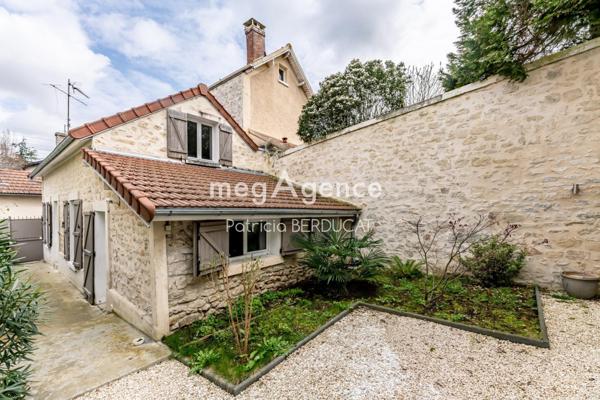 Maison à VERNOUILLET, 78540 - 5 pièces 130m²
