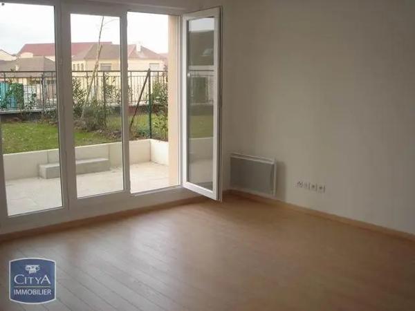Appartement à louer 2 pièces 46.99m² Montesson (78360)