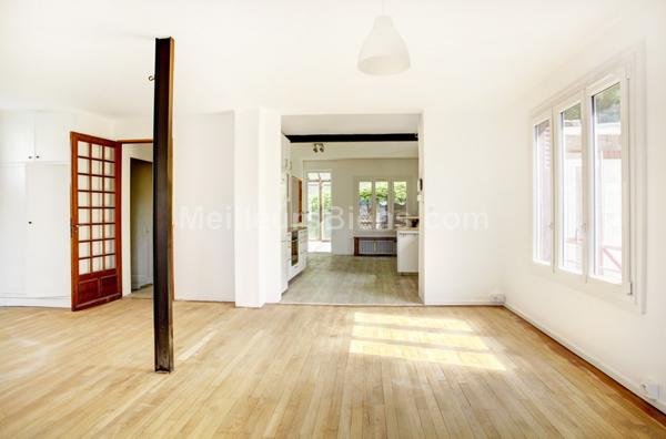 Sèvres BRANCAS Maison 1930 avec vue, beau terrain et potentiel.