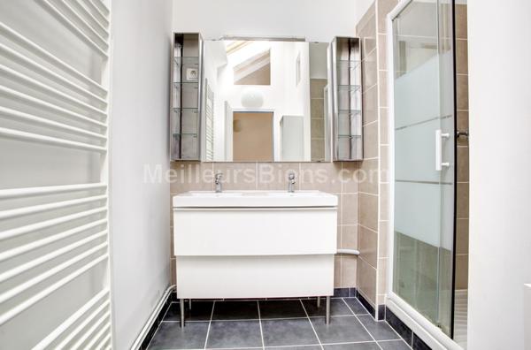 Sèvres BRANCAS Maison 1930 avec vue, beau terrain et potentiel.