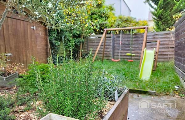 Duplex 60m² Centre-ville, Jardin 80m², RER E 15mn