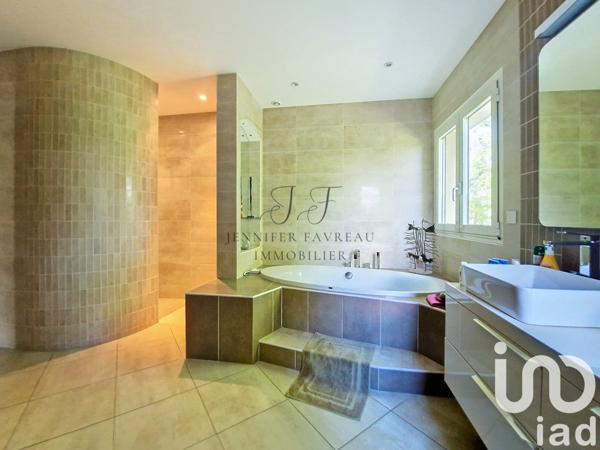 Maison à vendre 8 pièces 257 m² Tresses