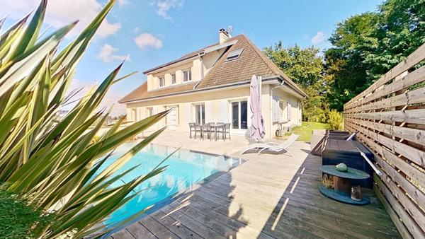 Maison individuelle de 300m² à Montmerle-sur-Saône (01090)