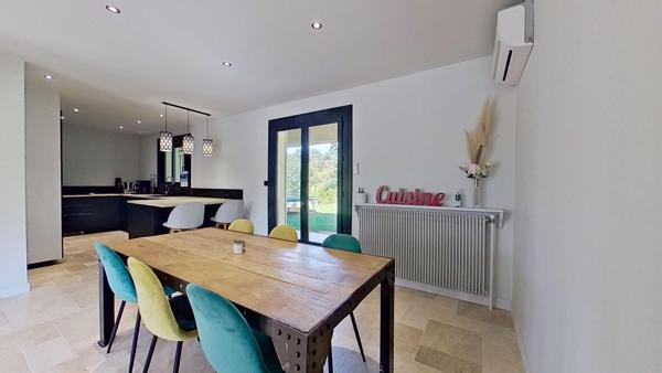 Maison individuelle de 300m² à Montmerle-sur-Saône (01090)