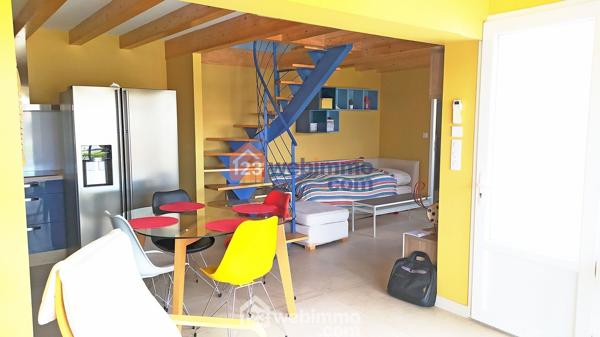 Maison de village 85 m² à Saintes-Maries-de-la-Mer 13460