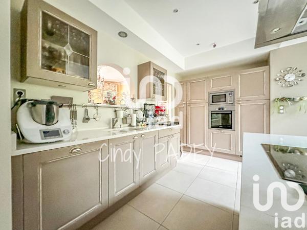 Maison à vendre 9 pièces 220 m² Livry-Gargan