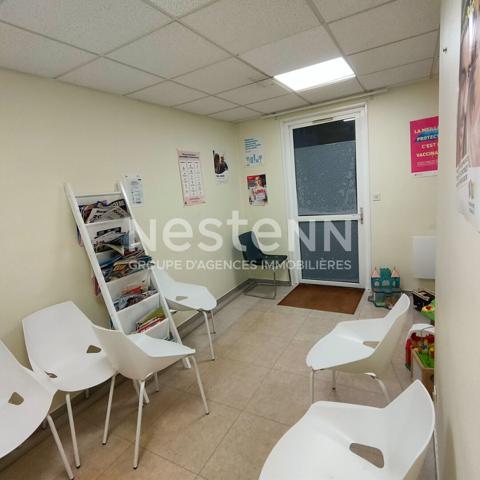 Basse-Indre : bureau / appartement 3 pièces + parking