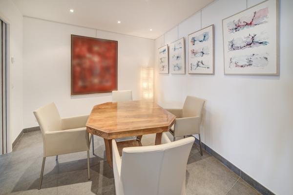 "Ferme rénovée 208 m² – Vue exceptionnelle Genève & Alpes – 5 chambres
