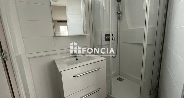 Location Studio 13.93 m² - Reims 51100