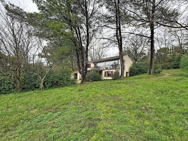 Vente / Maison et grand terrain