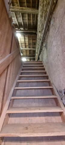 Grange-garage de Caractère aux Martres-de-Veyre