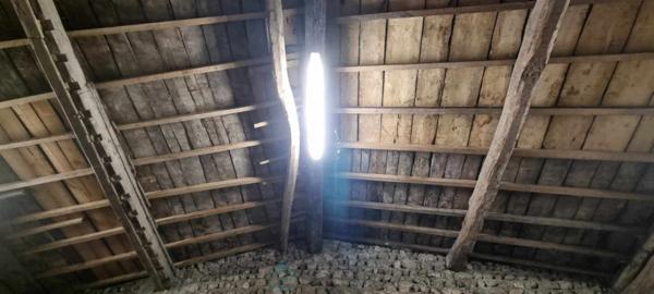 Grange-garage de Caractère aux Martres-de-Veyre