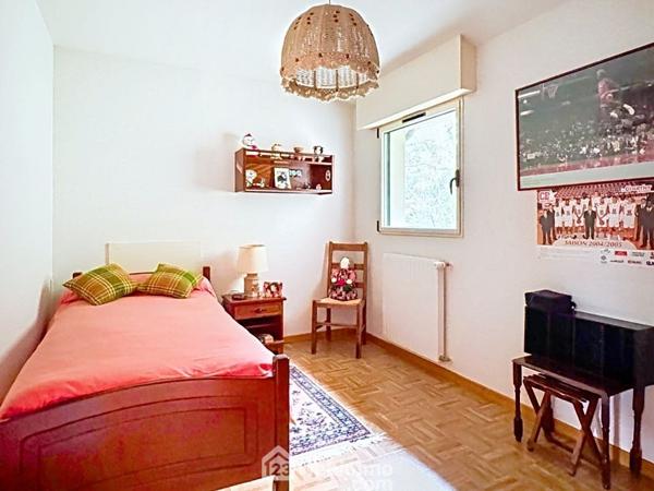 Maison 235 m² à Cholet 49300