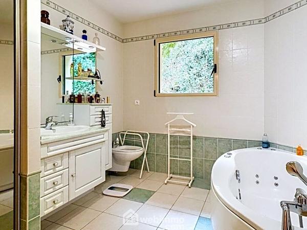 Maison 235 m² à Cholet 49300