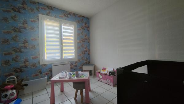 A 20 MN DE GISORS, MAISON RENOVEE DE 150 M² HAB SUR 800 M² DE TERRAIN CLOS AU CALME AVEC GARAGE ET SOUS SOL Gisors (27140)