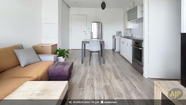 Appartement à louer Les Sables D Olonne : 2 pièces, 39m² avec 1 chambre(s) à 685€ - AJP Immobilier La Roche-sur-Yon