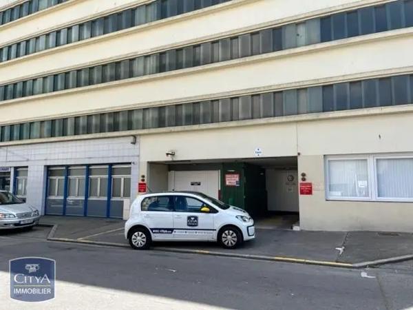 Parking à louer Cherbourg-en-Cotentin (50100)