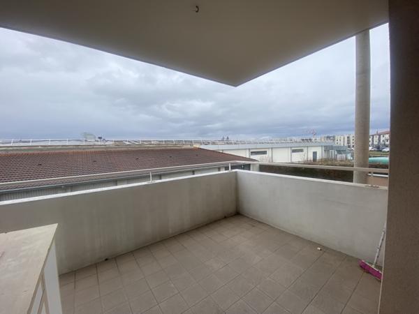 Bonson (42160) APPARTEMENT T4 1ER ÉTAGE AVEC ASCENSEUR