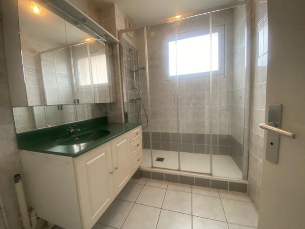 Bonson (42160) APPARTEMENT T4 1ER ÉTAGE AVEC ASCENSEUR