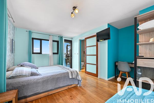 Maison à vendre 7 pièces 215 m² Saint-Leu