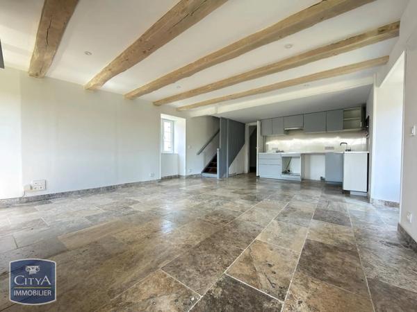 Maison à louer 4 pièces 85.66m² Condat-sur-Ganaveix (19140)