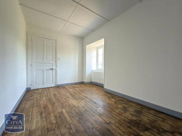 Maison à louer 4 pièces 85.66m² Condat-sur-Ganaveix (19140)