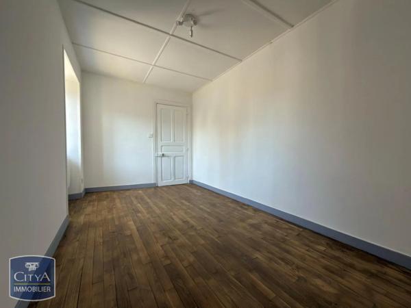 Maison à louer 4 pièces 85.66m² Condat-sur-Ganaveix (19140)