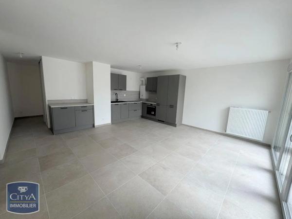 Appartement à louer 3 pièces 68.82m² Ferney-Voltaire (01210)