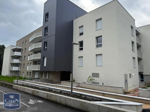 Appartement à louer 3 pièces 68.82m² Ferney-Voltaire (01210)