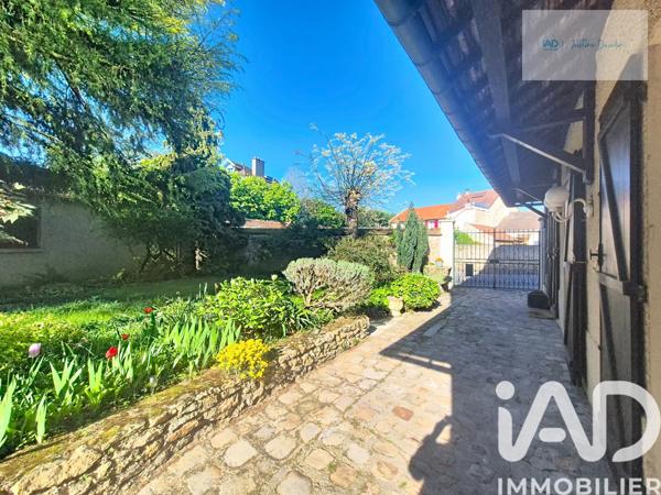 Maison à vendre 5 pièces 120 m² Le Coudray-Montceaux