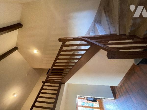 INGRE A SAISIR grande maison  de 135 m² entourée d'un jardin proche toutes commodités