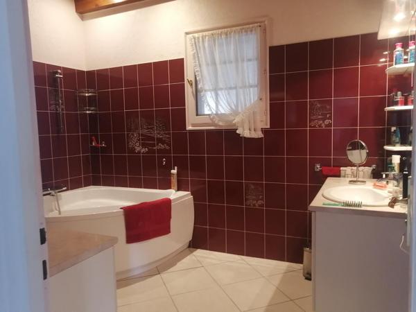 Belle Landaise traditionnelle et fonctionnelle.