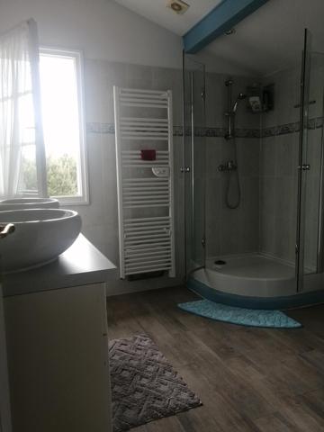 Belle Landaise traditionnelle et fonctionnelle.