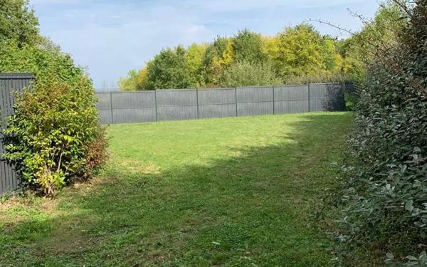 Maison à louer    6 pièces • 216,35 m2 Aigremont