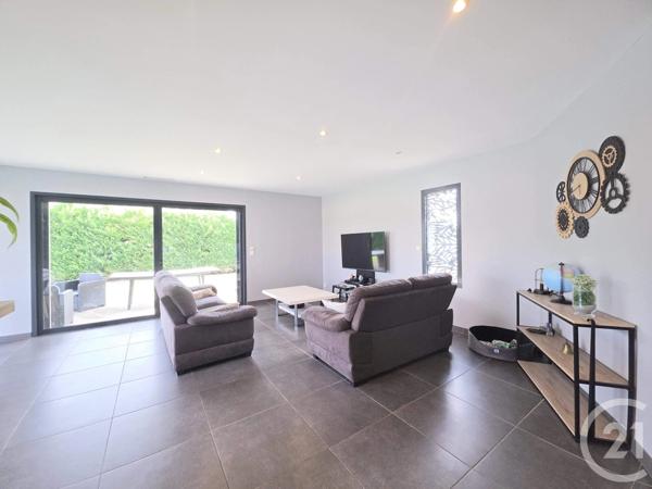Maison à vendre  5 pièces - 149 m 2   CARBONNE  - 31