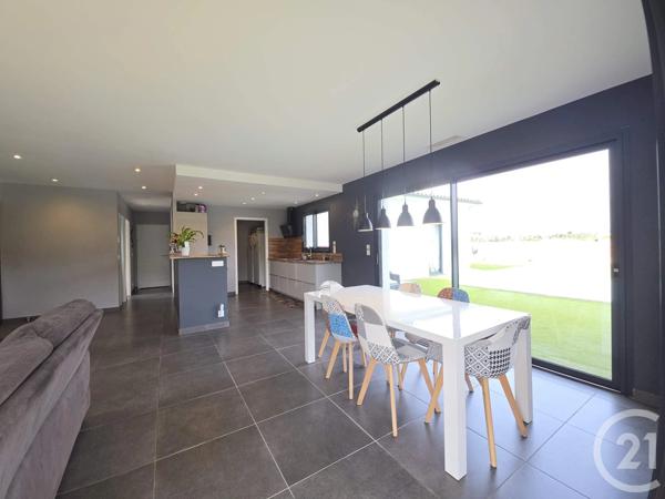 Maison à vendre  5 pièces - 149 m 2   CARBONNE  - 31