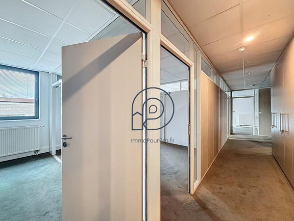 Lille – Euratechnologies : immeuble de bureaux indépendant de 1 318 m² avec 20 parkings