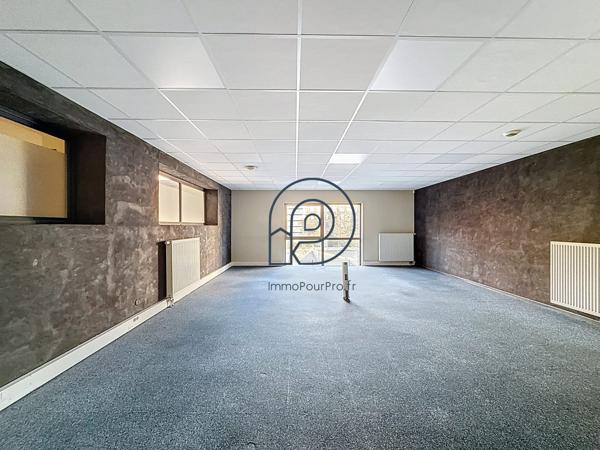 Lille – Euratechnologies : immeuble de bureaux indépendant de 1 318 m² avec 20 parkings