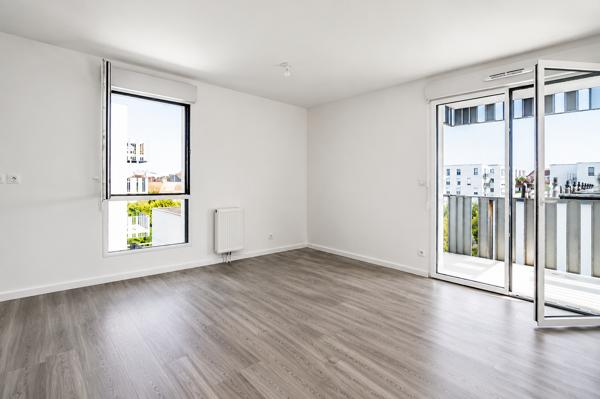 Charmant T2 avec balcon et parking , Lille