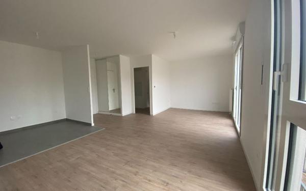 Appartement à louer    2 pièces •  Compiègne