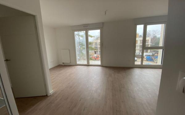 Appartement à louer    2 pièces •  Compiègne