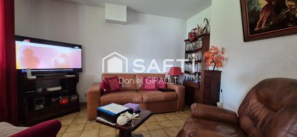 Maison T3 véranda et annexe, terrain de 1216 m²